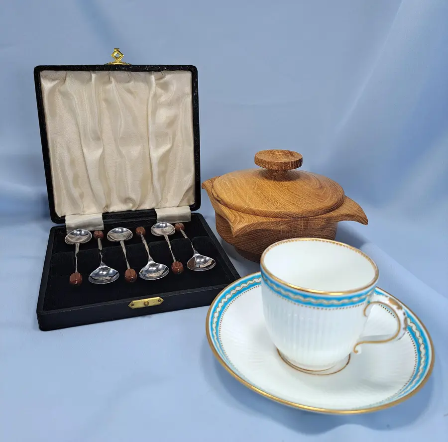Minton Tea Lover Gift Set, Antique Cup, Cased Spoons & Handmade Tea Caddy