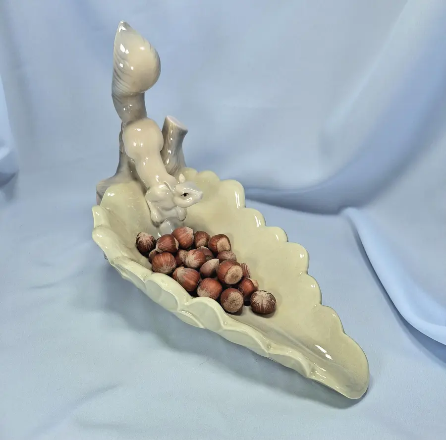 Vintage Porceval Spain Ceramic Leaf Dish, Hand Painted Squirrel Trinket Tray, Cottagecore Vanity Decor
